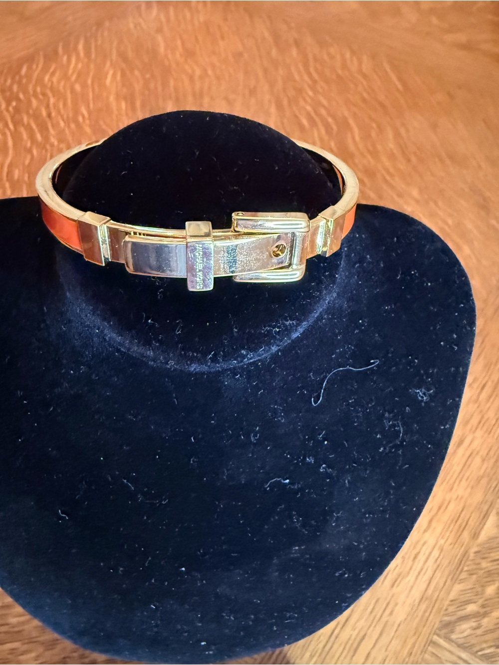 Michael Kors Gold Tone Buckle Bracelet & ring - Picture 4 of 6